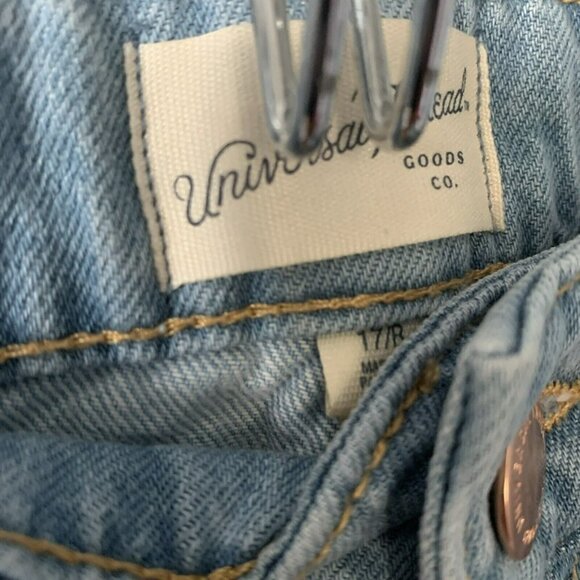 Universal Thread Women's Mid-Rise Boyfriend Jeans Light Wash Size 17 - Picture 6 of 12